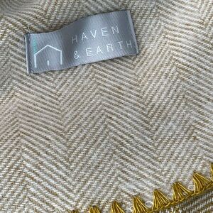 NWT Herringbone Blanket By Haven & Earth | 100% Acrylic Mustard Gold & Cream